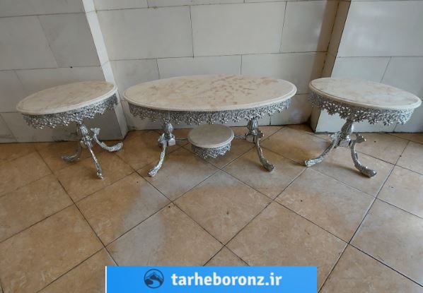 جلو مبلی عسلی طرح برنز آلیاژ آلومینیومی مدل پایه ماهی نقره ای بیضی